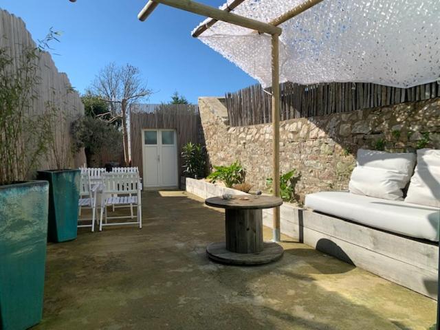 Du Mann Petite Maison Jardin A 100M Du Port De Vannes Avec Parking ภายนอก รูปภาพ